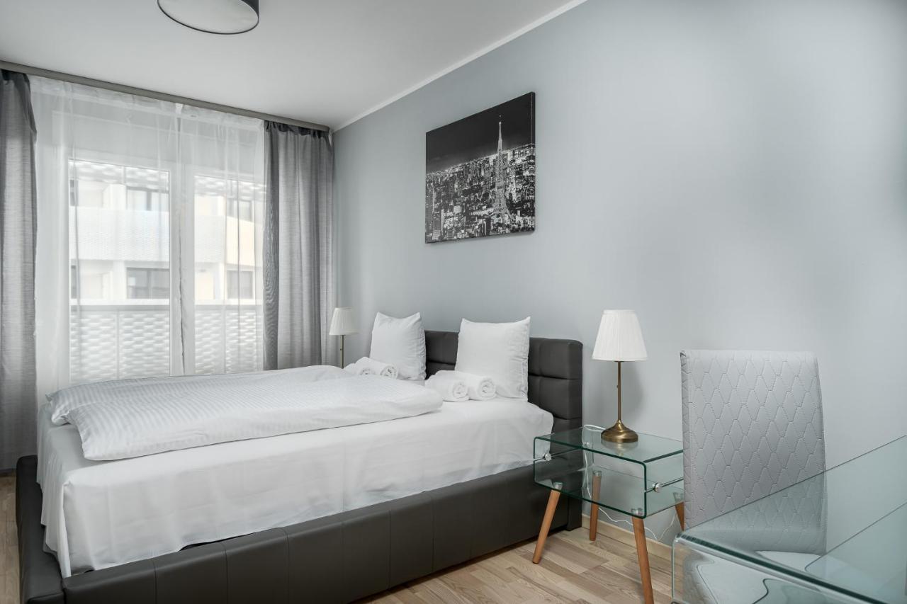 Rentplanet - Apartamenty Atal Tower Wroclaw Ngoại thất bức ảnh
