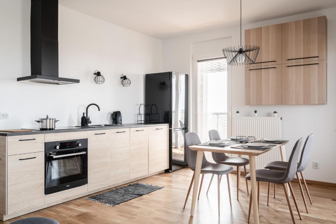 Rentplanet - Apartamenty Atal Tower Wroclaw Ngoại thất bức ảnh