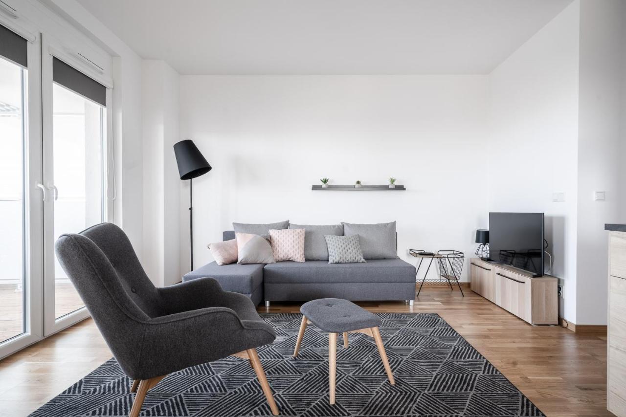 Rentplanet - Apartamenty Atal Tower Wroclaw Ngoại thất bức ảnh