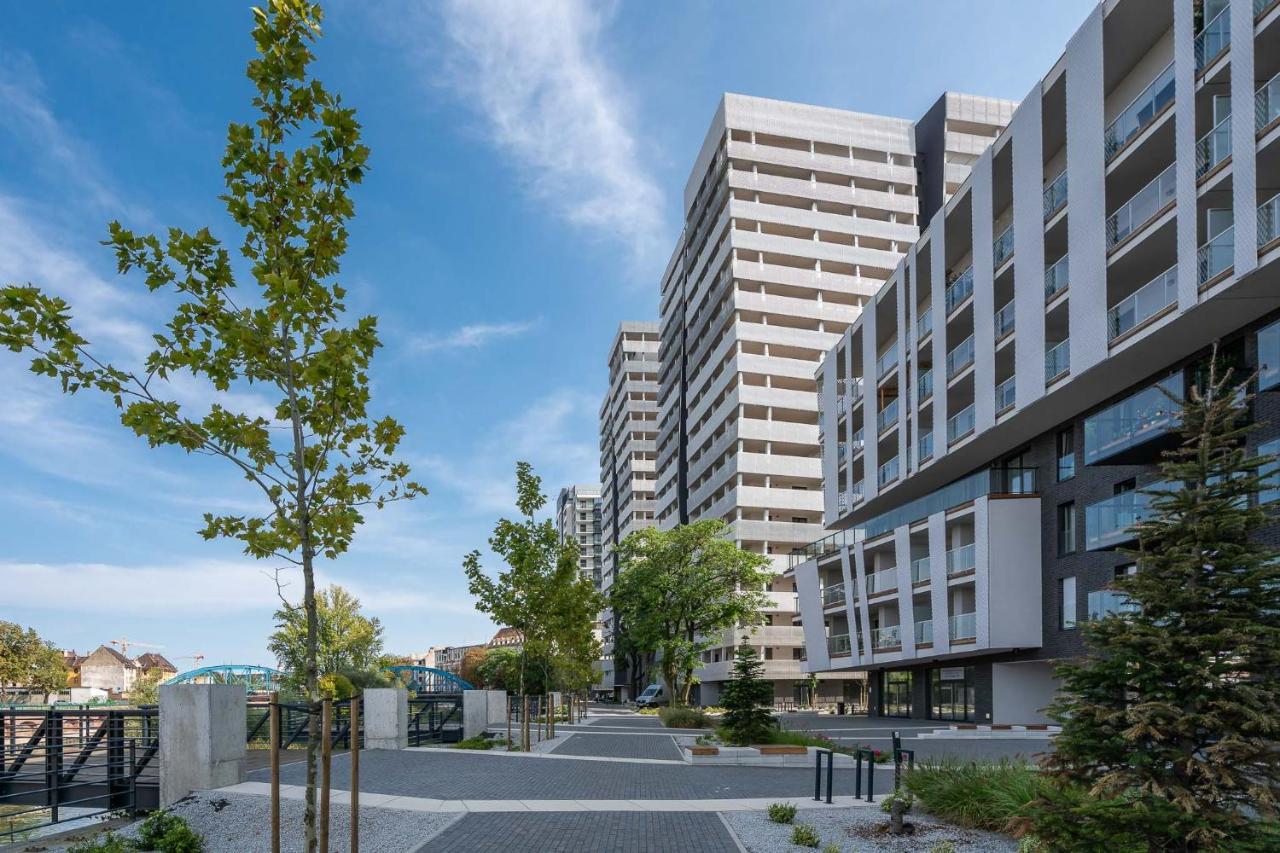 Rentplanet - Apartamenty Atal Tower Wroclaw Ngoại thất bức ảnh